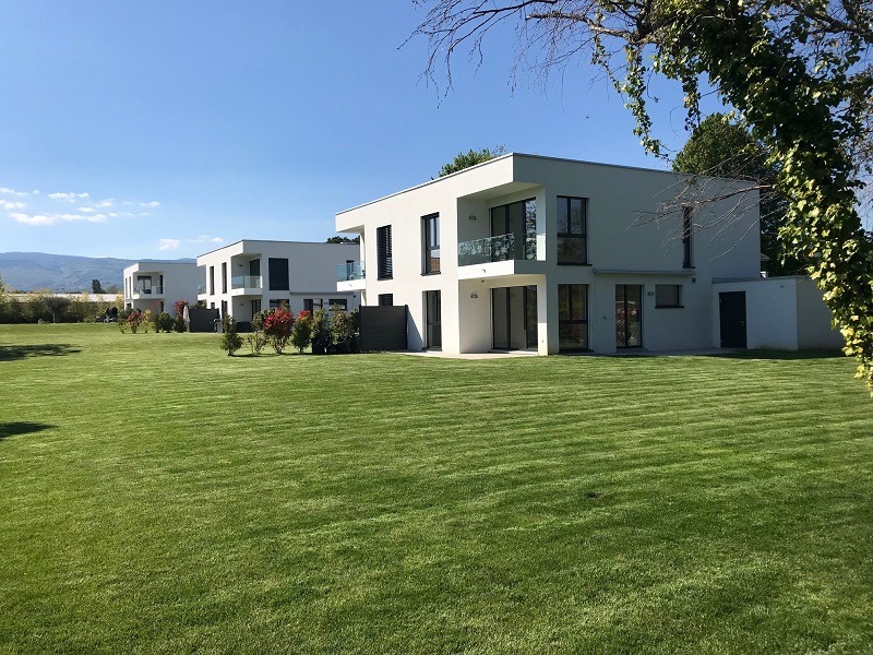 GLAND – Villa moderne à deux pas du lac CHF 4’900.-